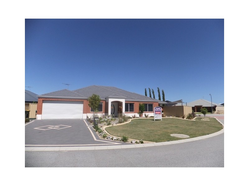 2 Agnes Way, Quinns Rocks WA 6030