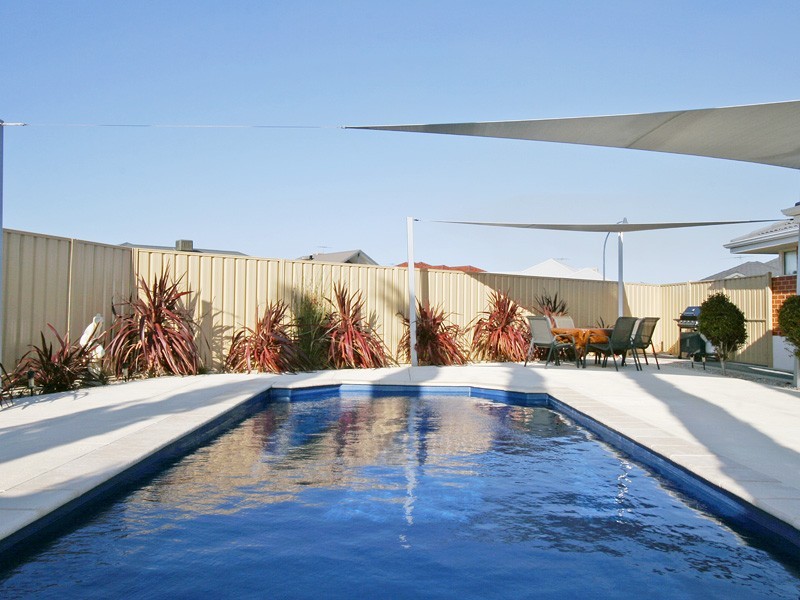 2 Agnes Way, Quinns Rocks WA 6030