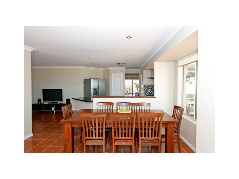 17 Prairie Dunes Place, Connolly WA 6027