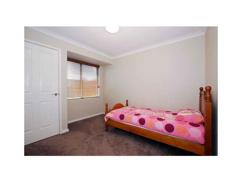 17 Prairie Dunes Place, Connolly WA 6027