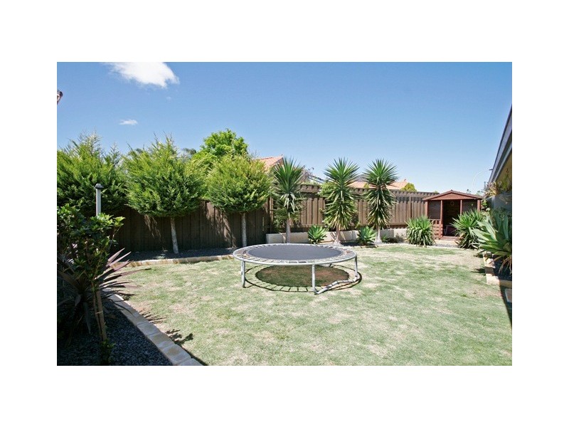 17 Prairie Dunes Place, Connolly WA 6027