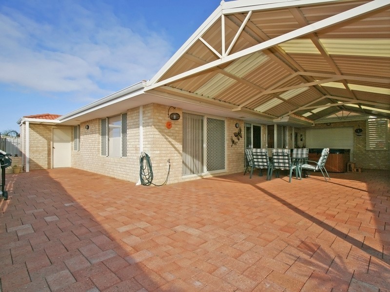 3 Swindon Lane, Currambine WA 6028