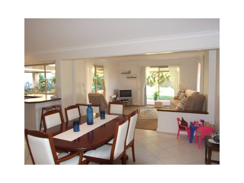 39 Radstock Circuit, Ridgewood WA 6030