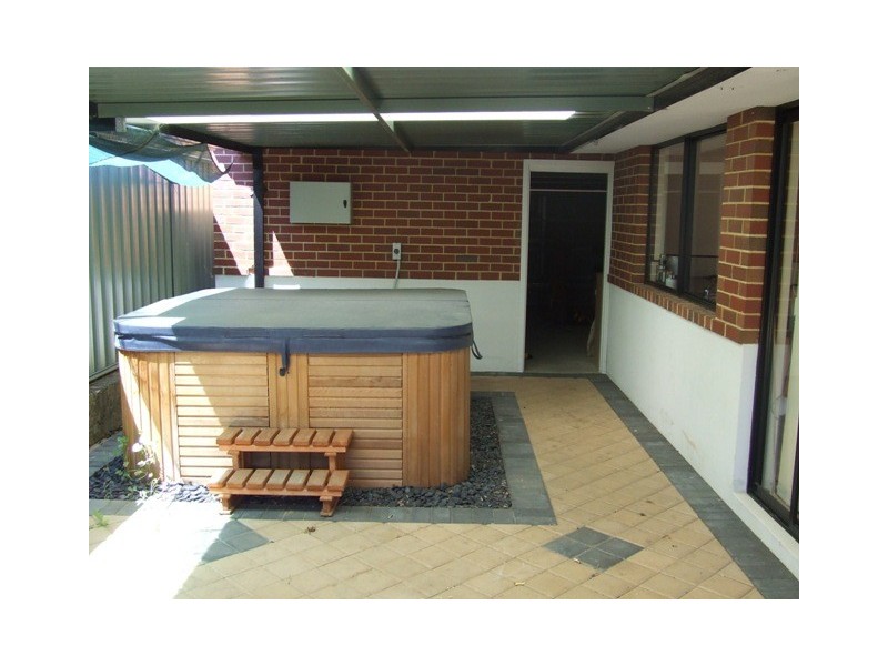 3 Nambucca Road, Merriwa WA 6030