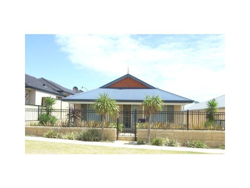 9 Kirra Lane, Clarkson WA 6030