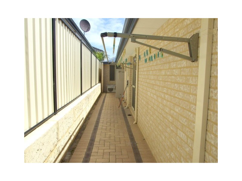 9 Kirra Lane, Clarkson WA 6030