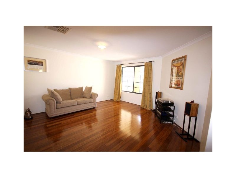 7 Cassilda Way, Two Rocks WA 6037