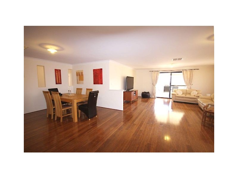 7 Cassilda Way, Two Rocks WA 6037