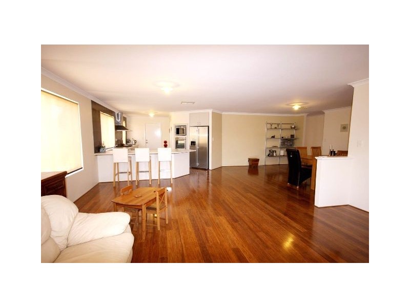 7 Cassilda Way, Two Rocks WA 6037