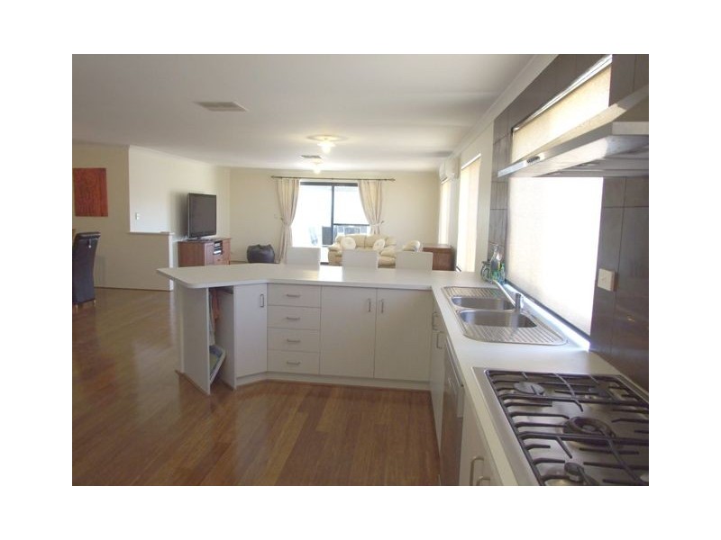 7 Cassilda Way, Two Rocks WA 6037