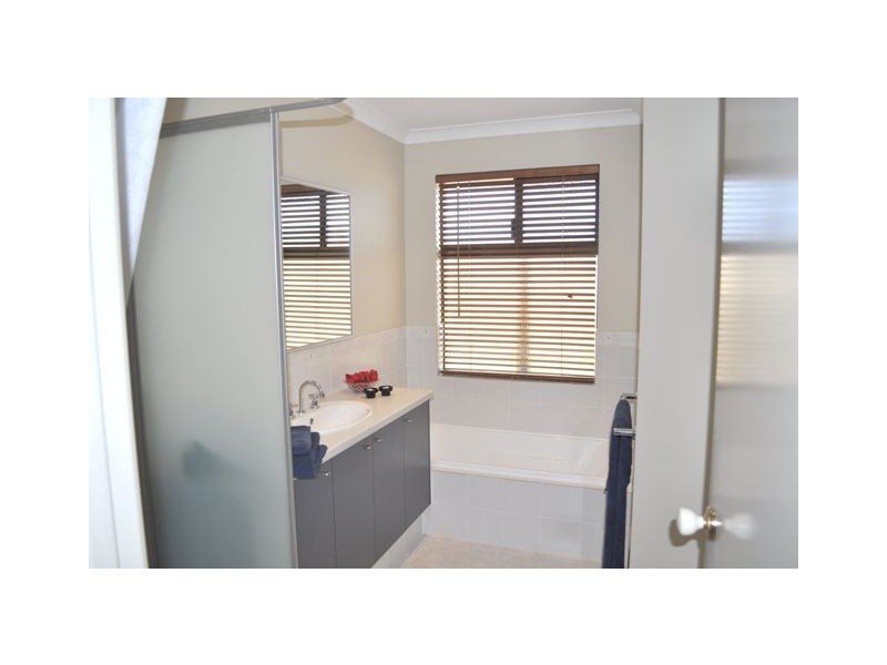 12 Myall Fairway, Clarkson WA 6030