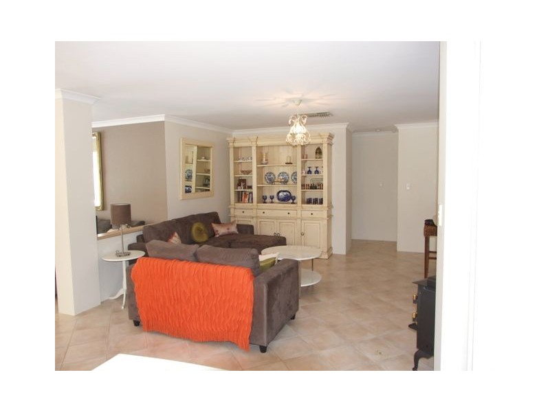 30 Tallinn Loop, Mindarie WA 6030