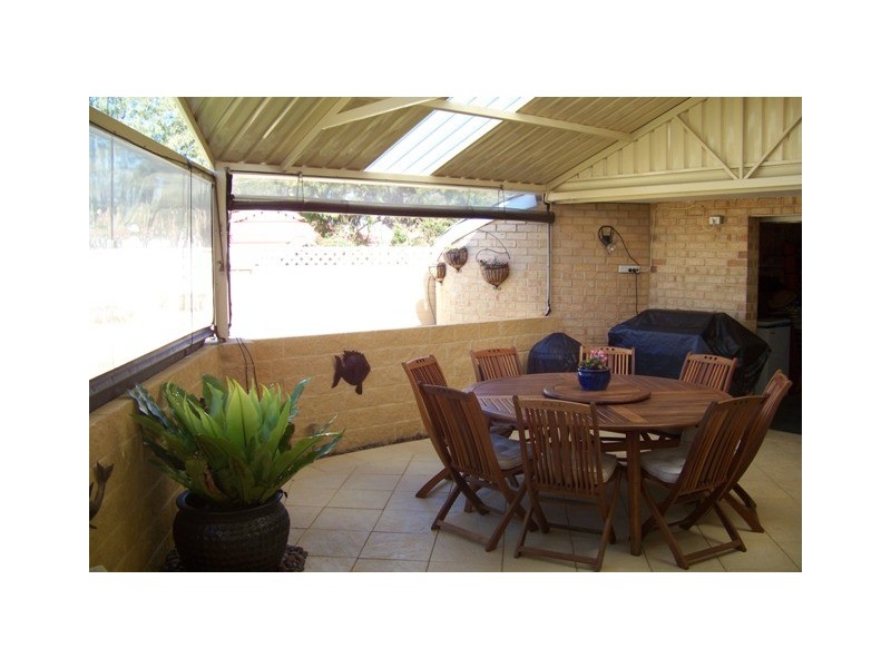 5 St Helena Way, Iluka WA 6028