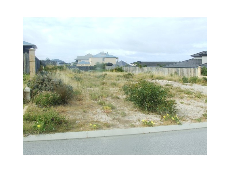 264 Ocean Drive, Quinns Rocks WA 6030