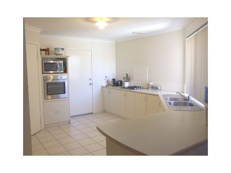 27 Mowbray Square, Clarkson WA 6030