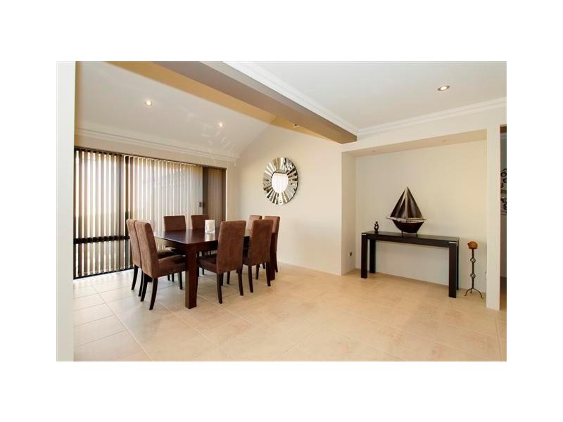 3 Ardglass Gardens, Ridgewood WA 6030