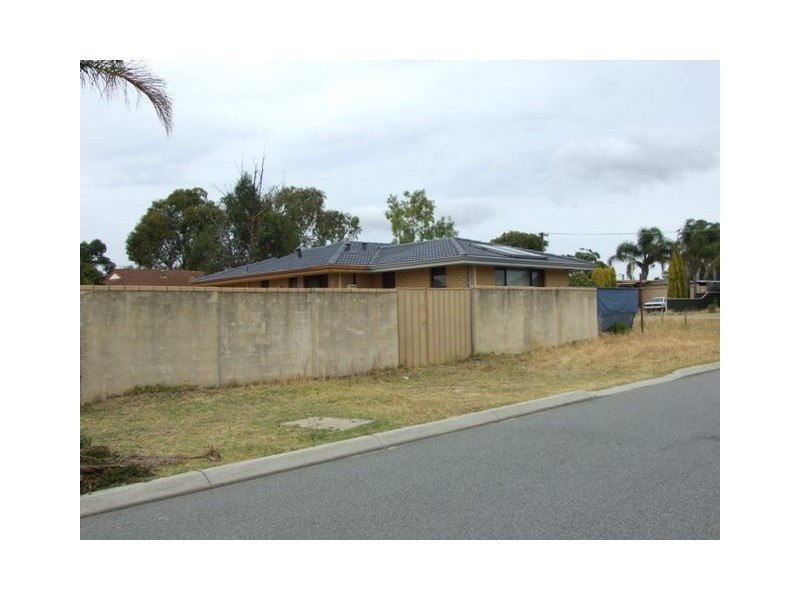 2 Earls Place, Balga WA 6061