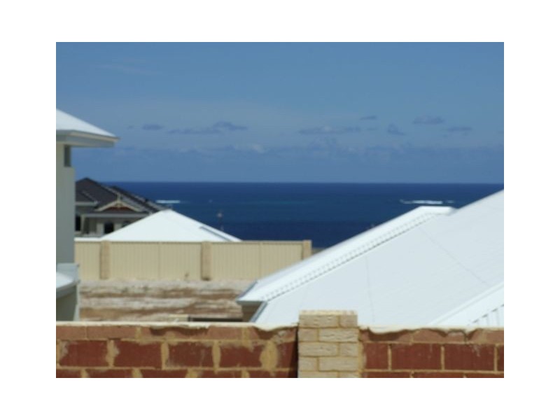 5 Seabird Bend, Jindalee WA 6036