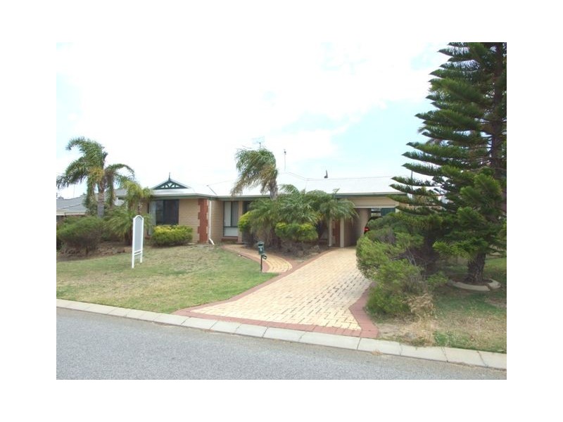 5 Elkington Mews, Clarkson WA 6030