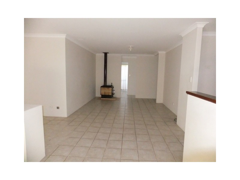 66 Waring Green, Clarkson WA 6030