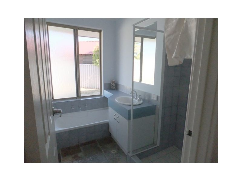 4 Pera Mews, Beldon WA 6027