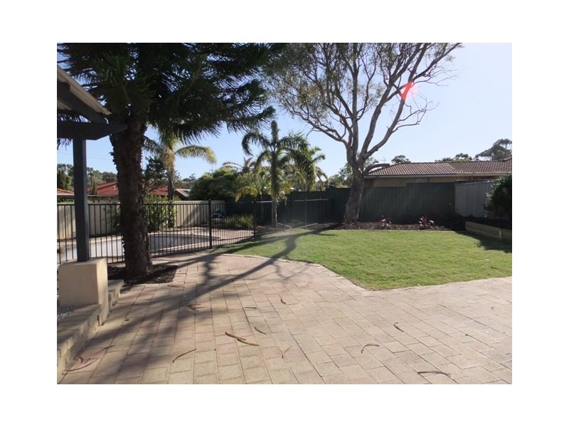 4 Pera Mews, Beldon WA 6027