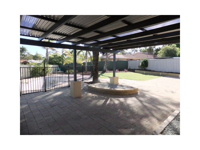 4 Pera Mews, Beldon WA 6027