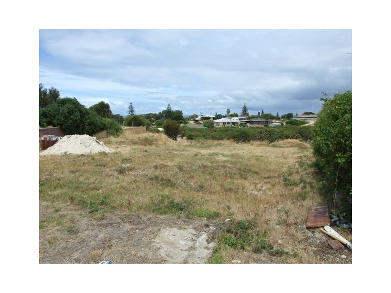 67  Whitfield Drive, Two Rocks WA 6037