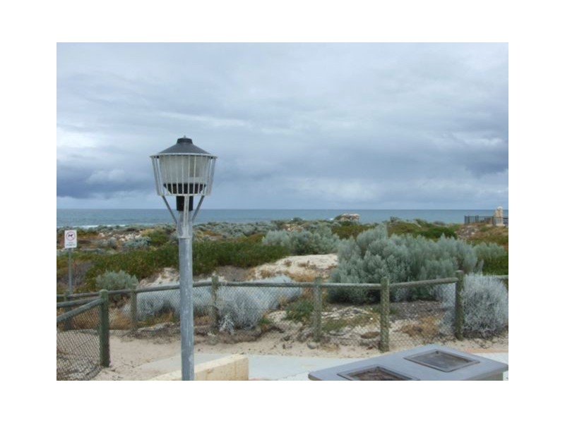 67  Whitfield Drive, Two Rocks WA 6037