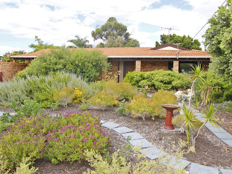 17 Driftwood Rise, Quinns Rocks WA 6030