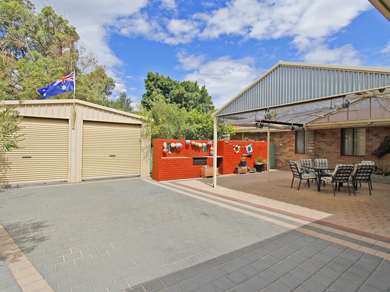 17 Driftwood Rise, Quinns Rocks WA 6030