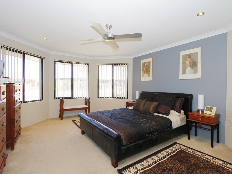 77 Mowbray Square, Clarkson WA 6030