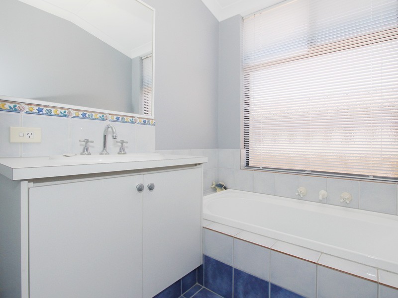 77 Mowbray Square, Clarkson WA 6030
