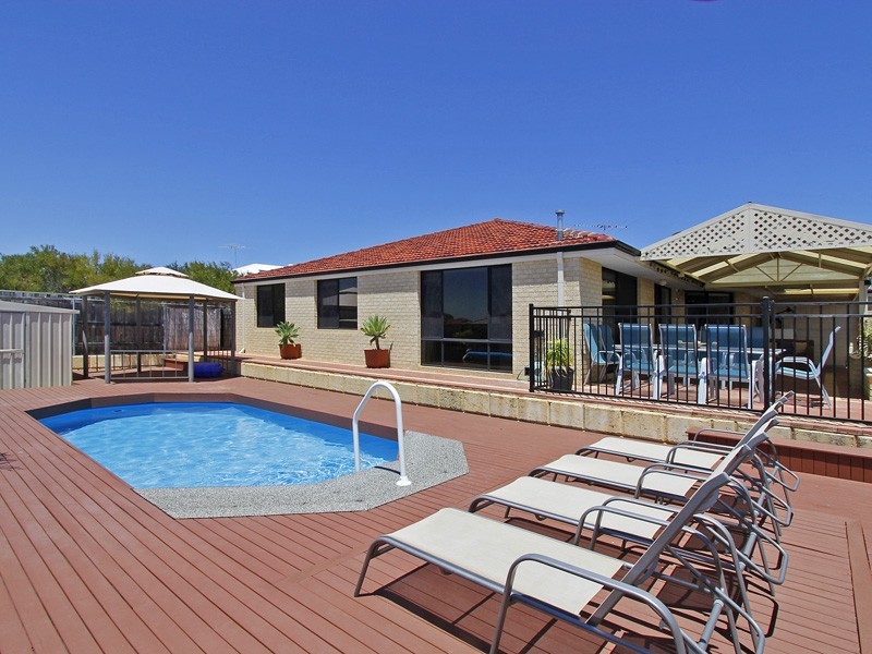 77 Mowbray Square, Clarkson WA 6030