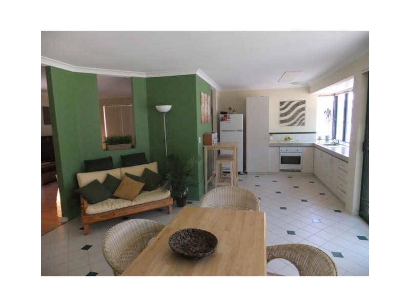 20 Sandow Green, Clarkson WA 6030