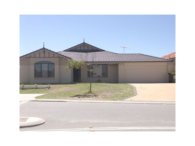 1 Keanefield Drive, Carramar WA 6031