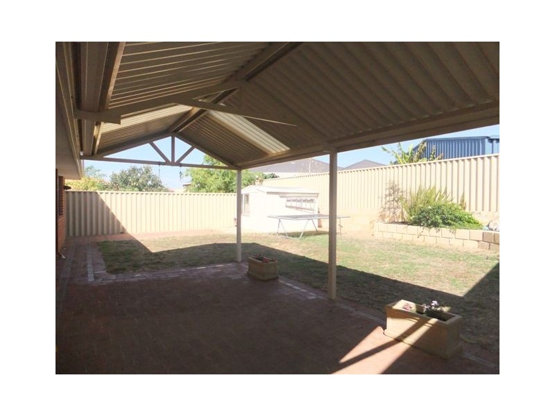 16 Upham Brace, Butler WA 6036