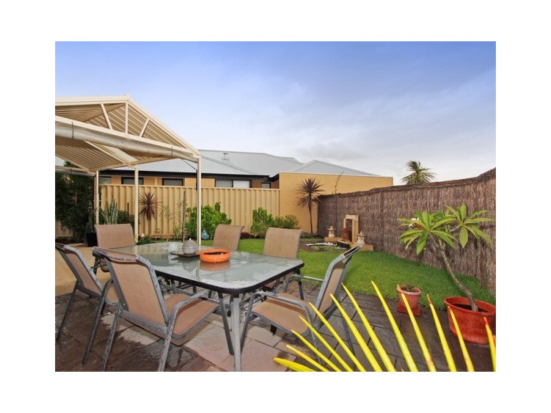 5 Knighton Way, Butler WA 6036