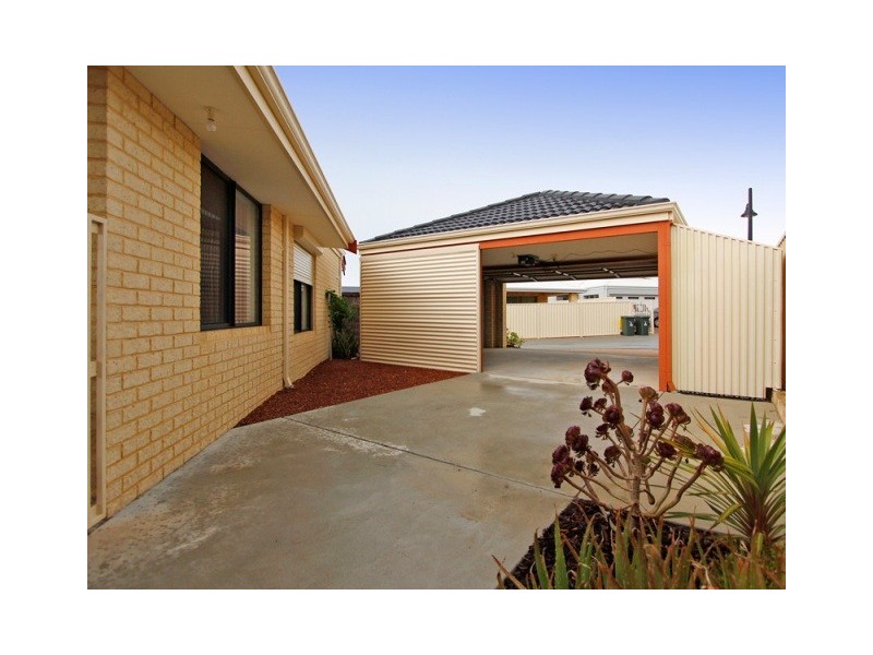 5 Knighton Way, Butler WA 6036