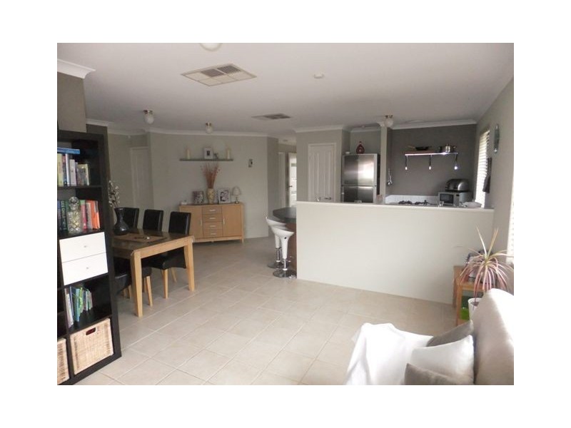 81  Mowbray Square, Clarkson WA 6030