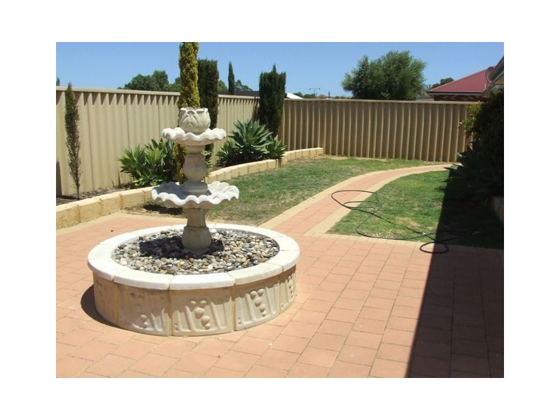 20 Wiltshire Entrance, Butler WA 6036