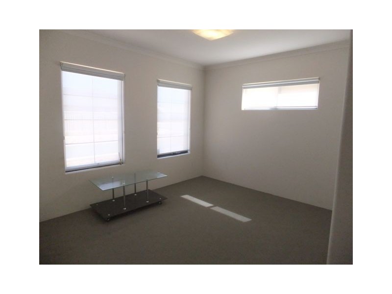 3 Ortley Way, Butler WA 6036