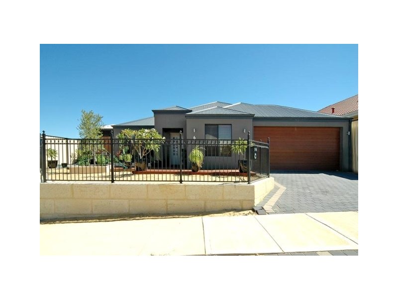6  La Mirada Avenue, Clarkson WA 6030