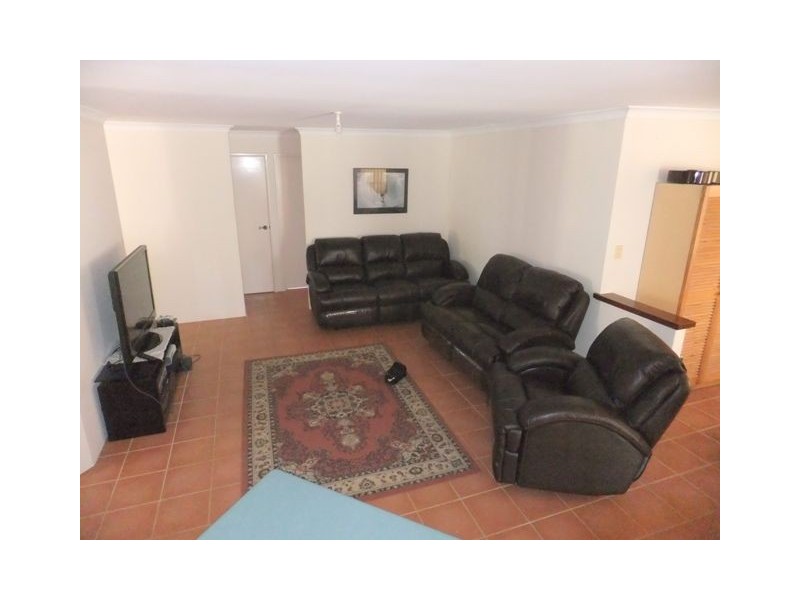 14  Dunfermline Way, Kinross WA 6028