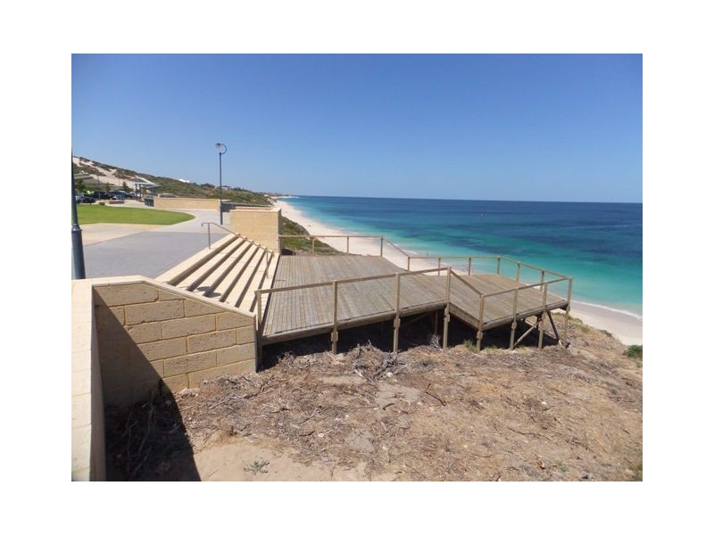 20 Halyard Road, Jindalee WA 6036