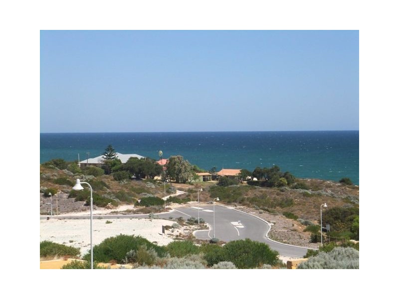 43 Lindsay Beach Boulevard, Yanchep WA 6035