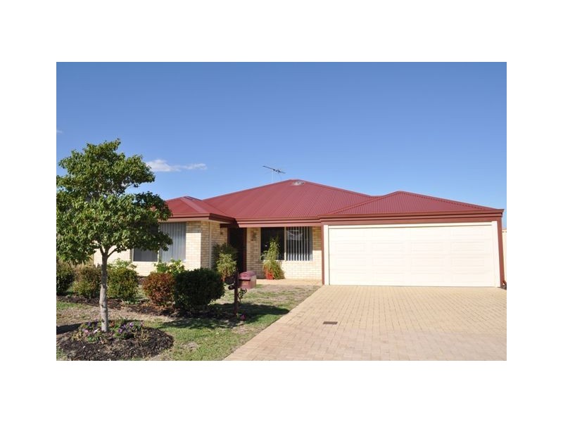 20 Apsley Bend, Tapping WA 6065
