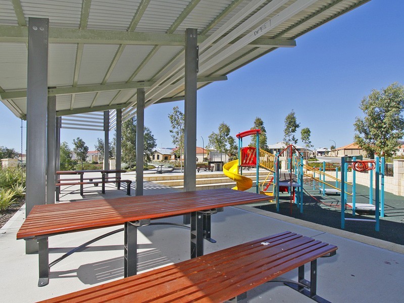 7  Moonera Way, Carramar WA 6031