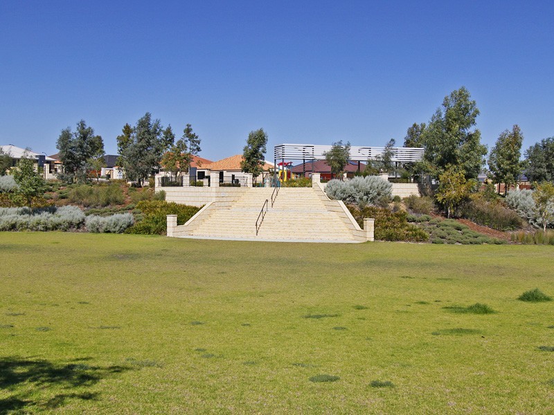 7  Moonera Way, Carramar WA 6031