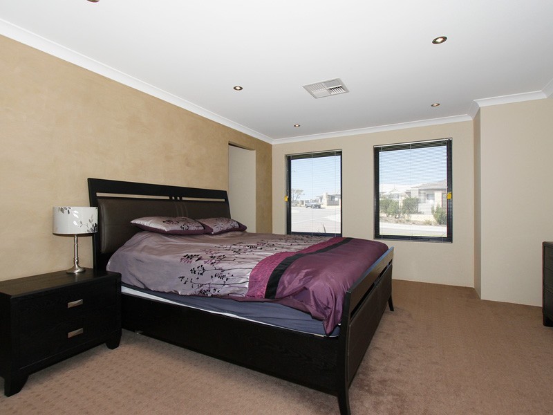 7  Moonera Way, Carramar WA 6031